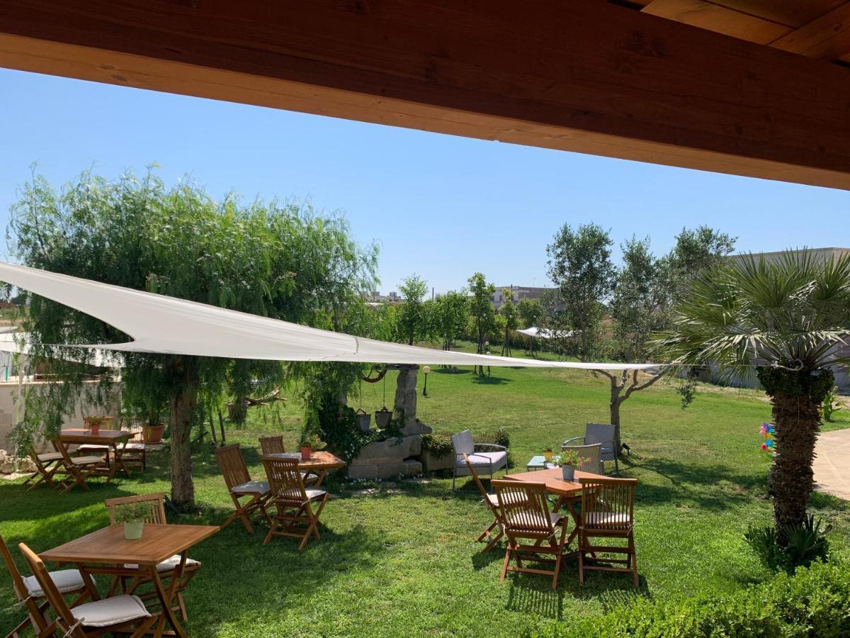 Masseria Capece Bed & Breakfast Uggiano La Chiesa Luaran gambar